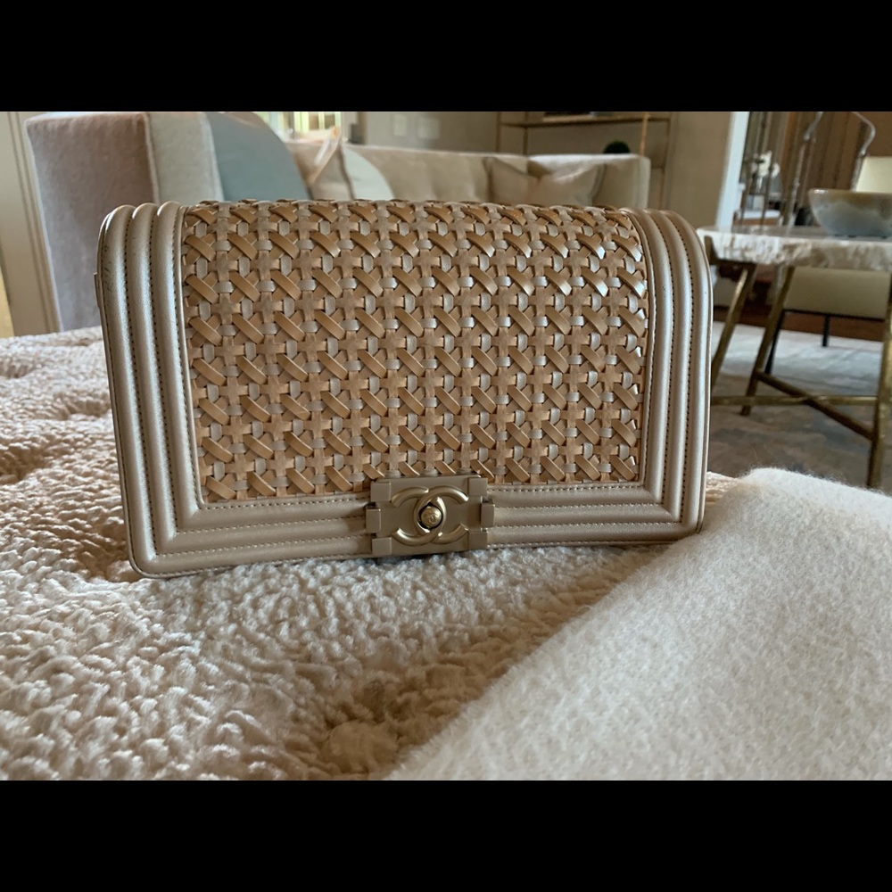 Chanel boy bag